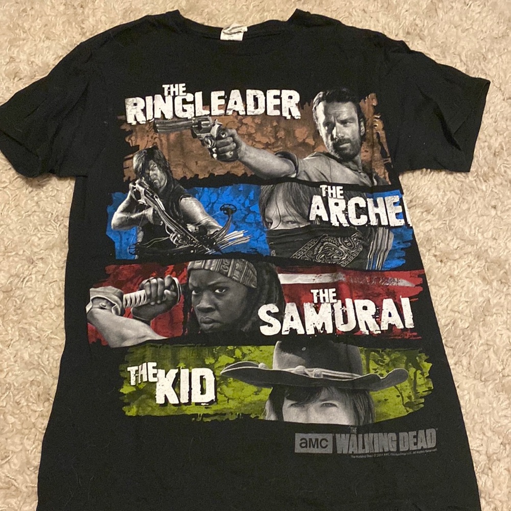 The walking dead graphic tee